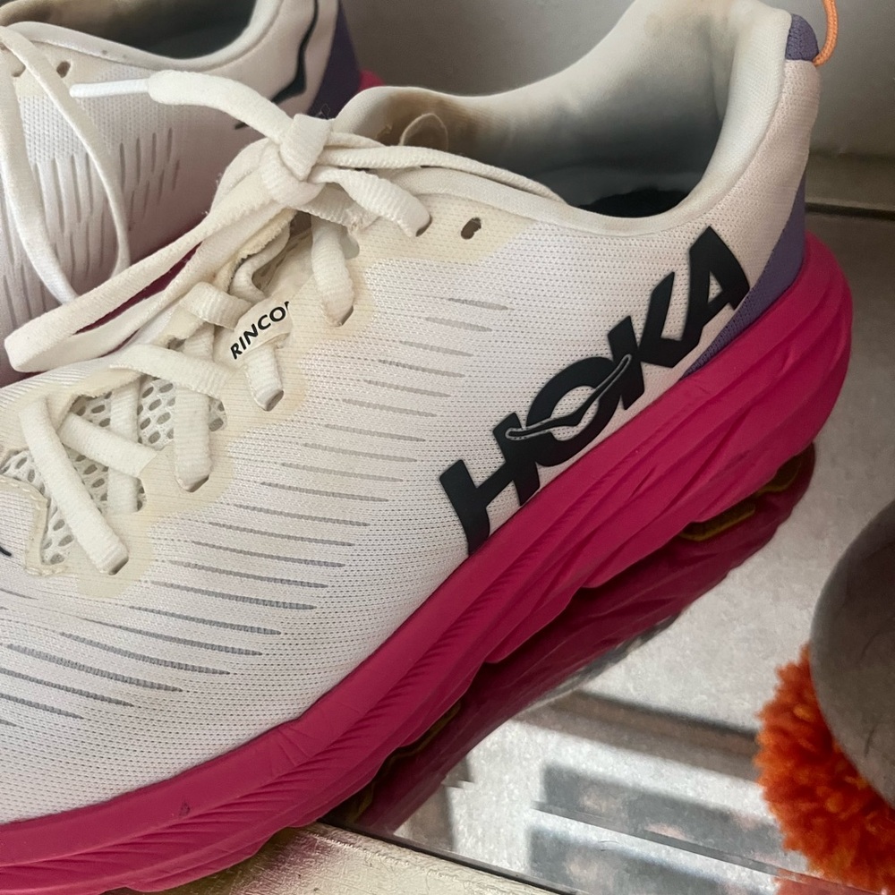 Hoka Rincon 3 sz 7.5 lightweight running shoe